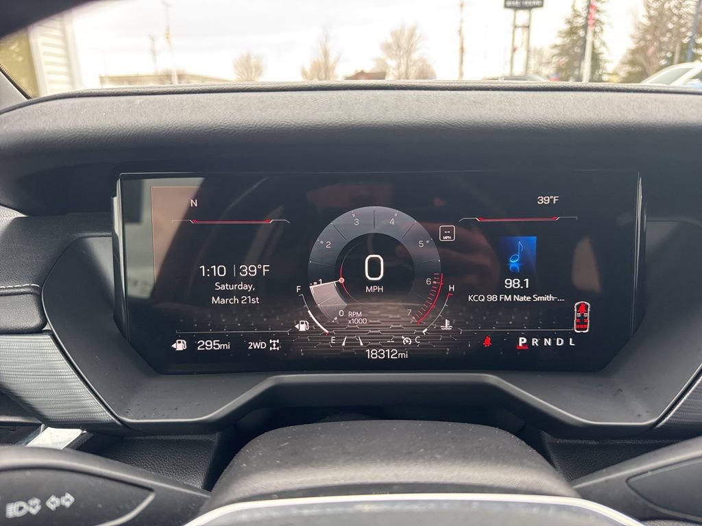 Certified 2024 GMC Acadia Elevation w/ Luxury Package image 23