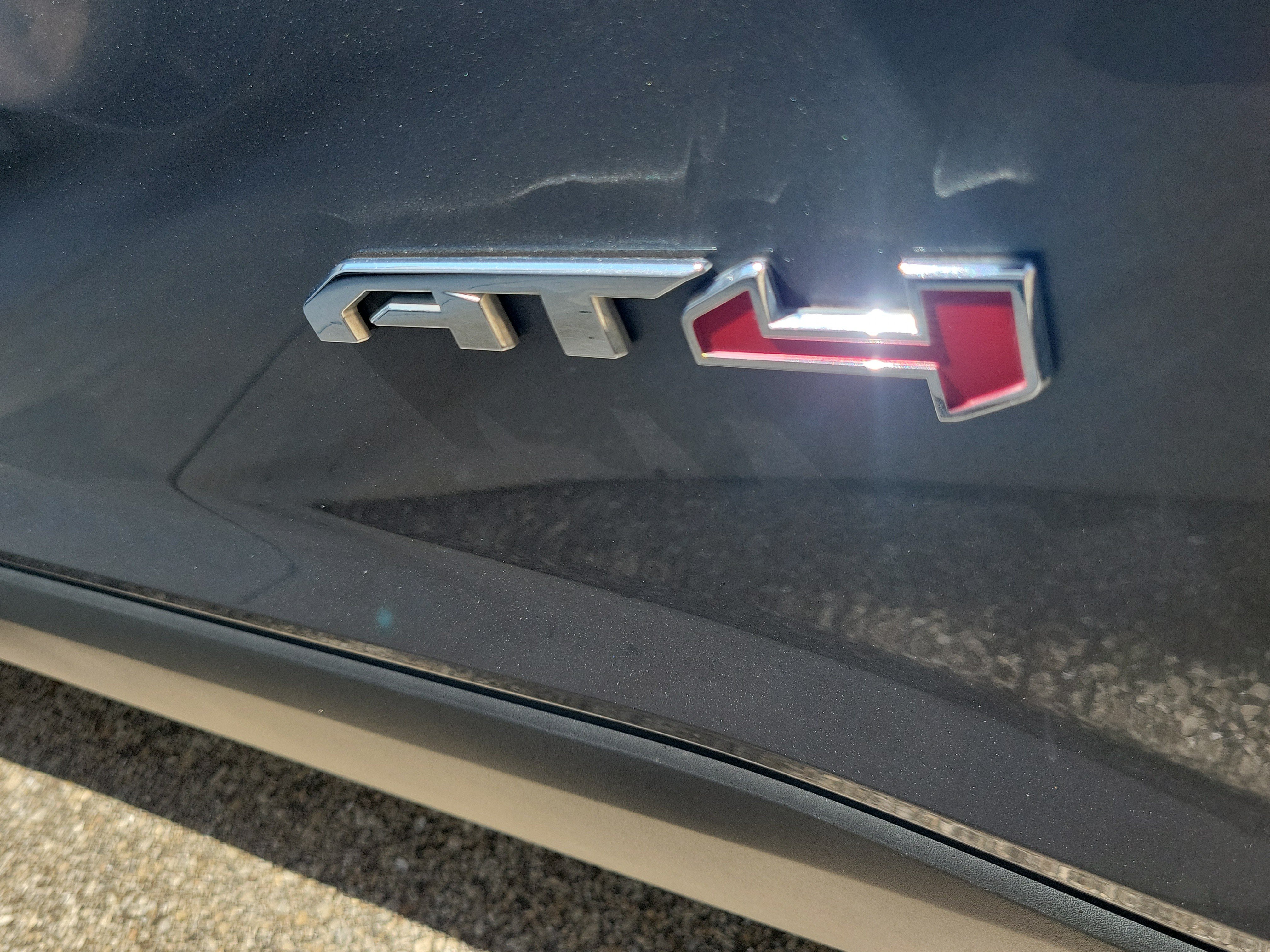 Used 2022 GMC Acadia AT4 w/ Preferred Package AWD/4WD image 13
