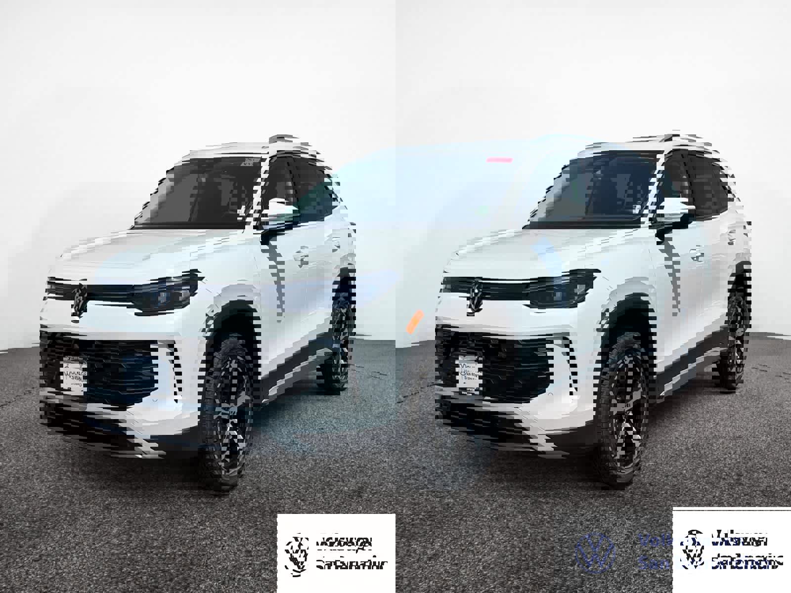 New 2025 Volkswagen Tiguan SE