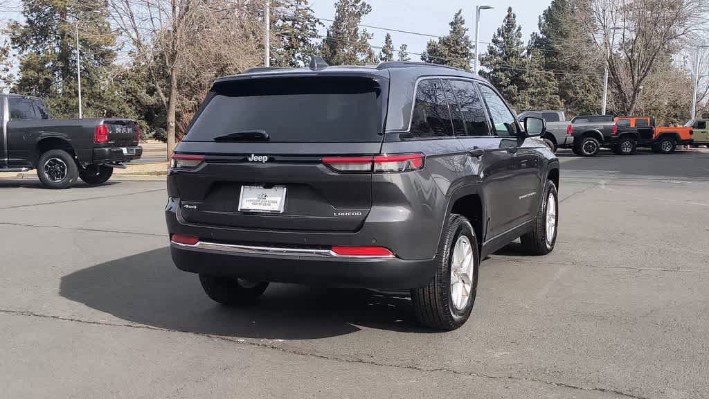 New 2026 Jeep Grand Cherokee Laredo X AWD/4WD image 8
