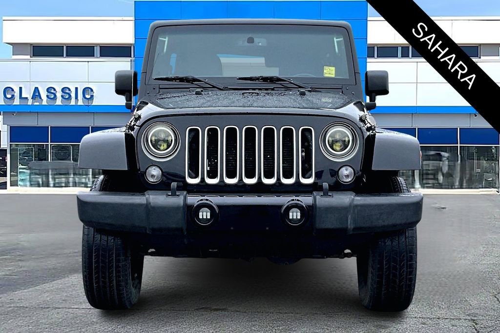 Used 2016 Jeep Wrangler Unlimited Sahara w/ Connectivity Group image 2
