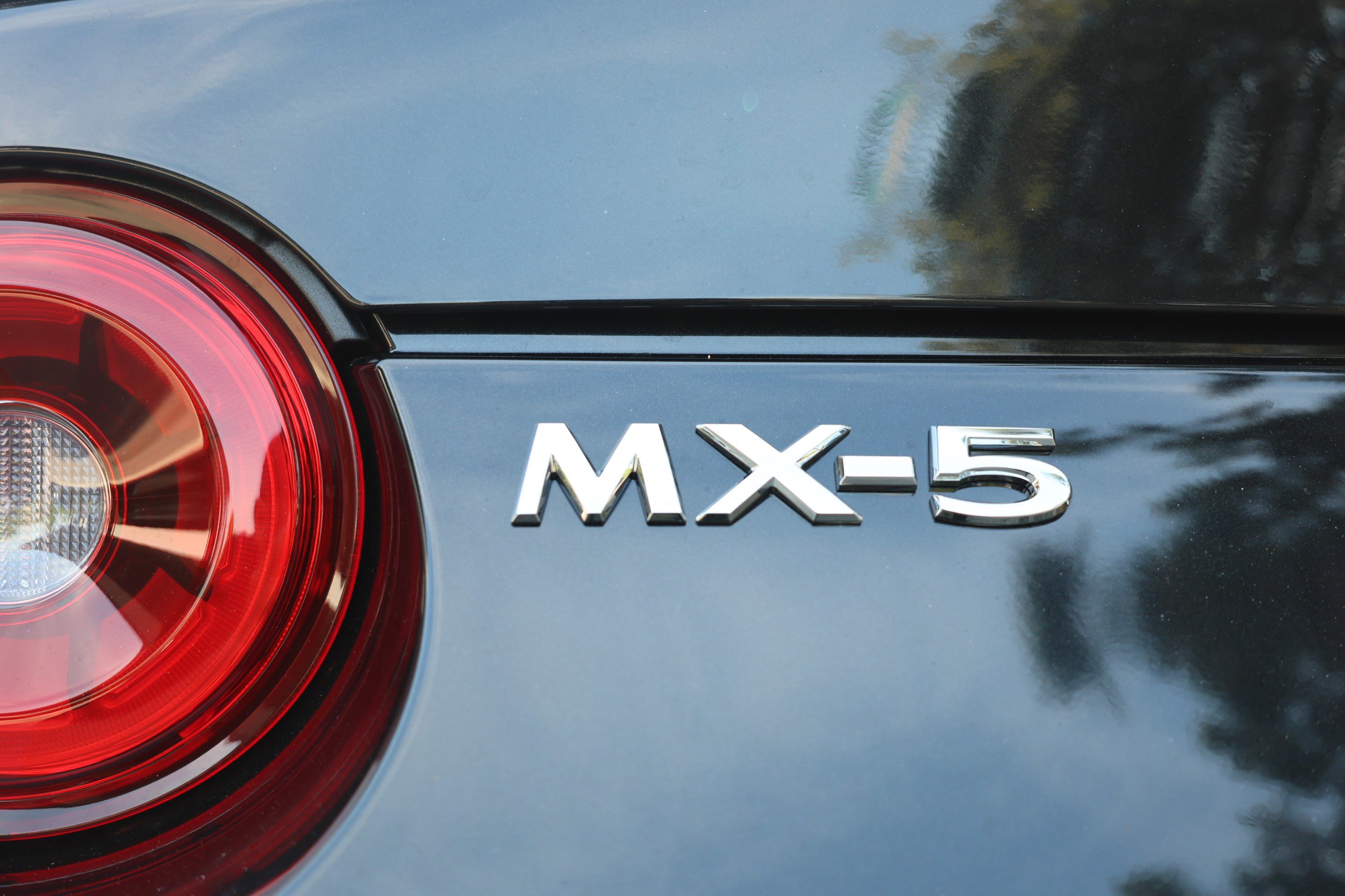 New 2026 MAZDA MX-5 Miata RF Grand Touring RWD image 24