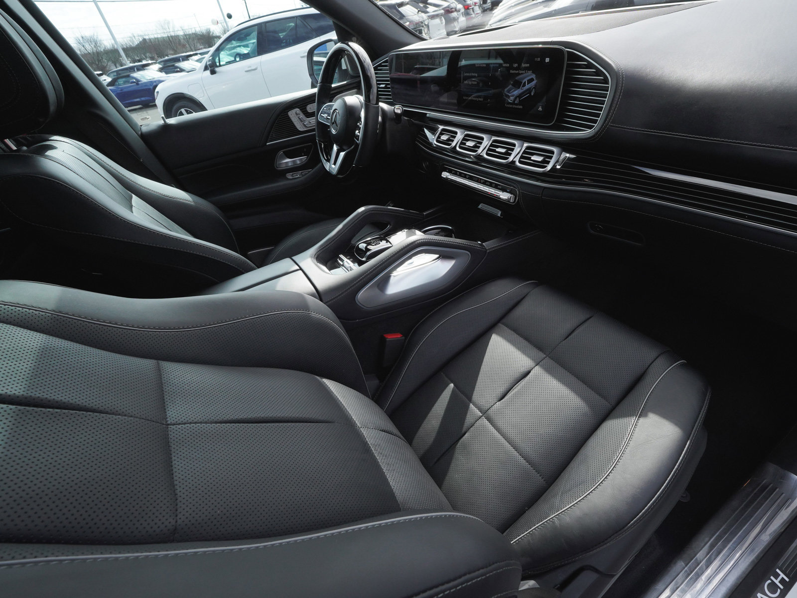 Used 2023 Mercedes-Benz Maybach GLS 600 4MATIC image 57