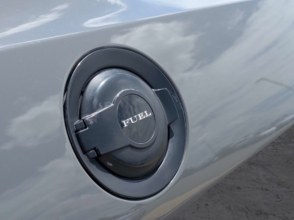 Used 2019 Dodge Challenger SXT w/ Blacktop Package RWD image 11