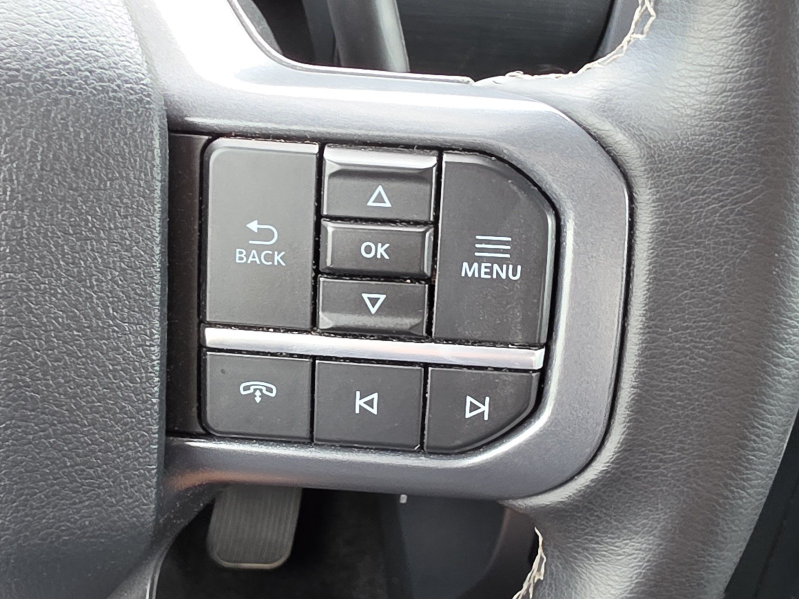 Used 2025 Ford F150 XLT w/ Equipment Group 301A Standard AWD/4WD image 19