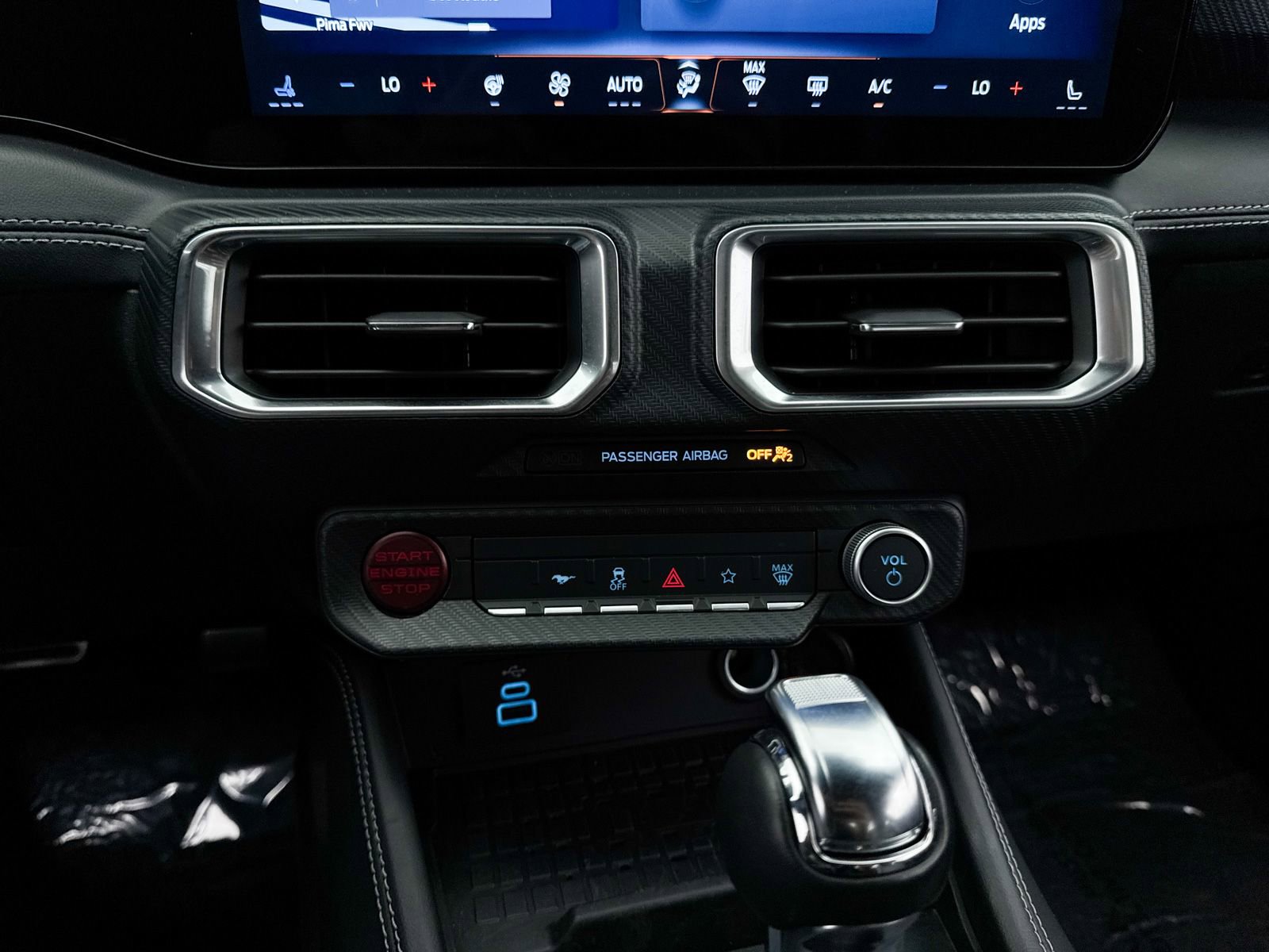 Used 2024 Ford Mustang GT Premium image 25