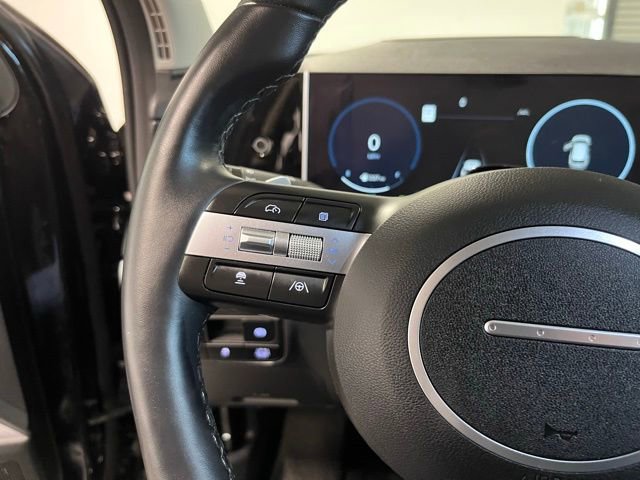 Used 2025 Hyundai Tucson Limited image 24