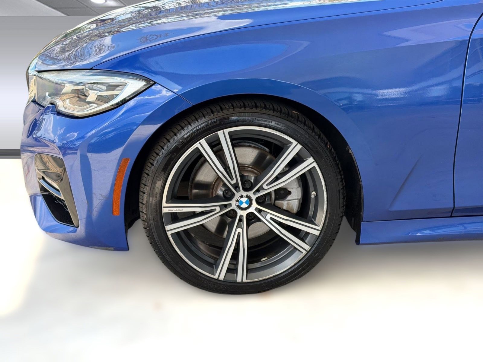 Used 2020 BMW 330i Sedan w/ M Sport Package image 12