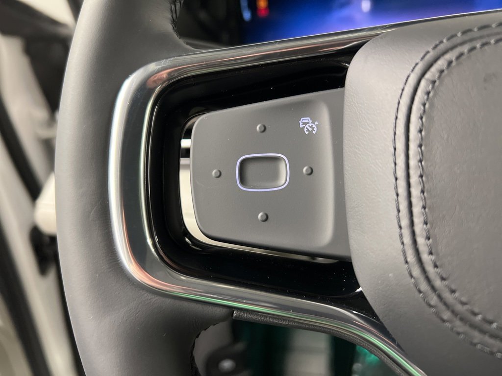 Used 2026 Lincoln Nautilus Premier w/ Equipment Group 102A image 21