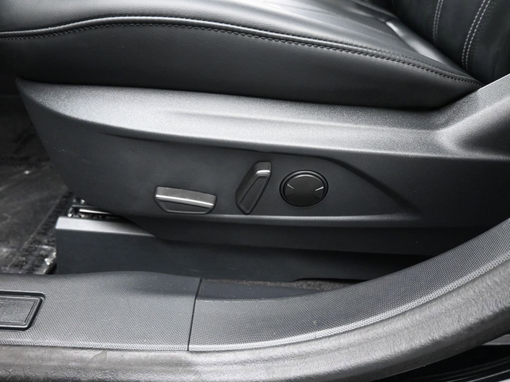 Certified 2024 Ford Mustang Mach-E Select image 11