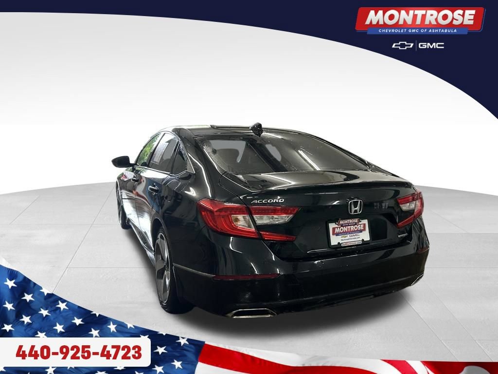 Used 2018 Honda Accord Touring image 3