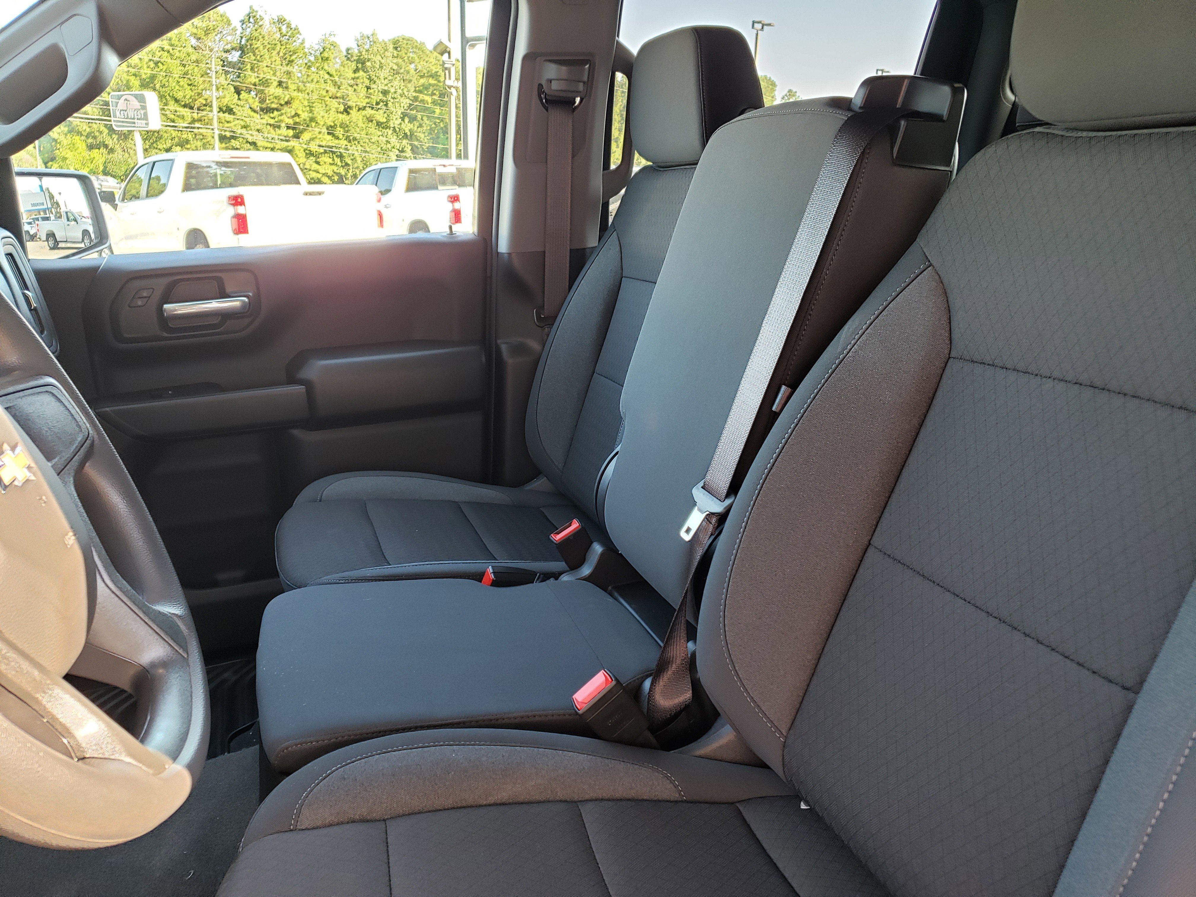 New 2025 Chevrolet Silverado 1500 Custom image 22