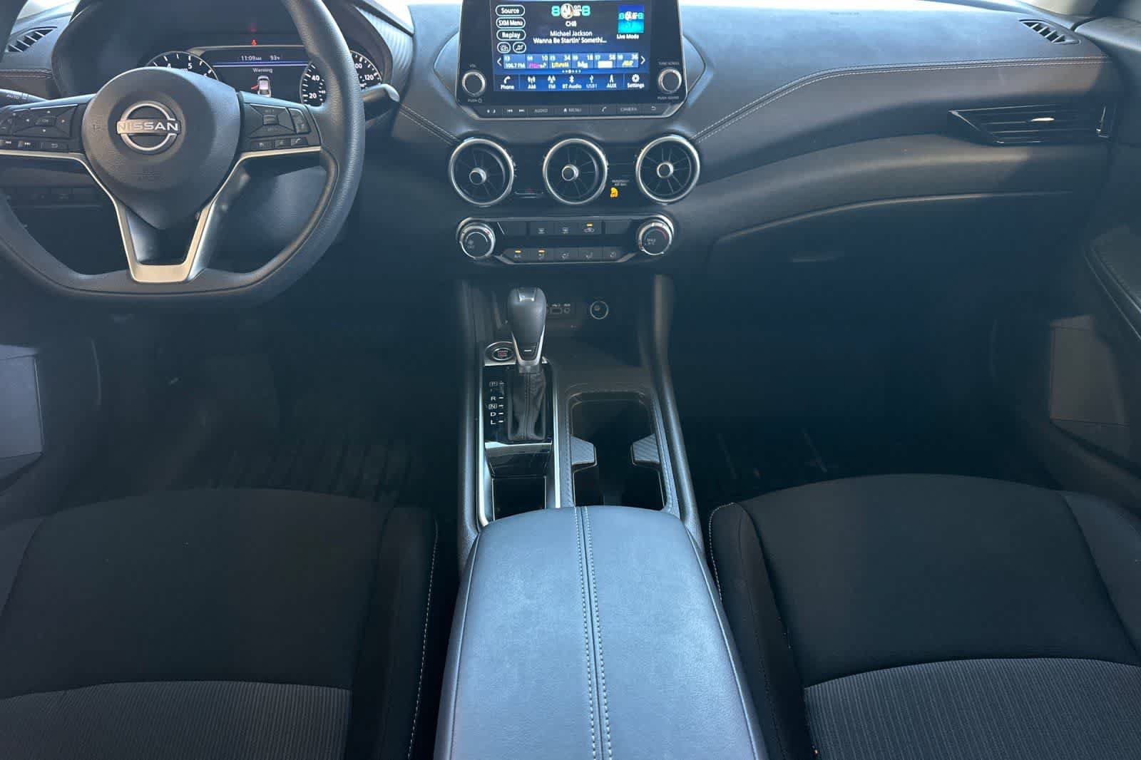 Used 2024 Nissan Sentra SV FWD image 4