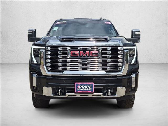 Certified 2024 GMC Sierra 3500 Denali AWD/4WD image 2