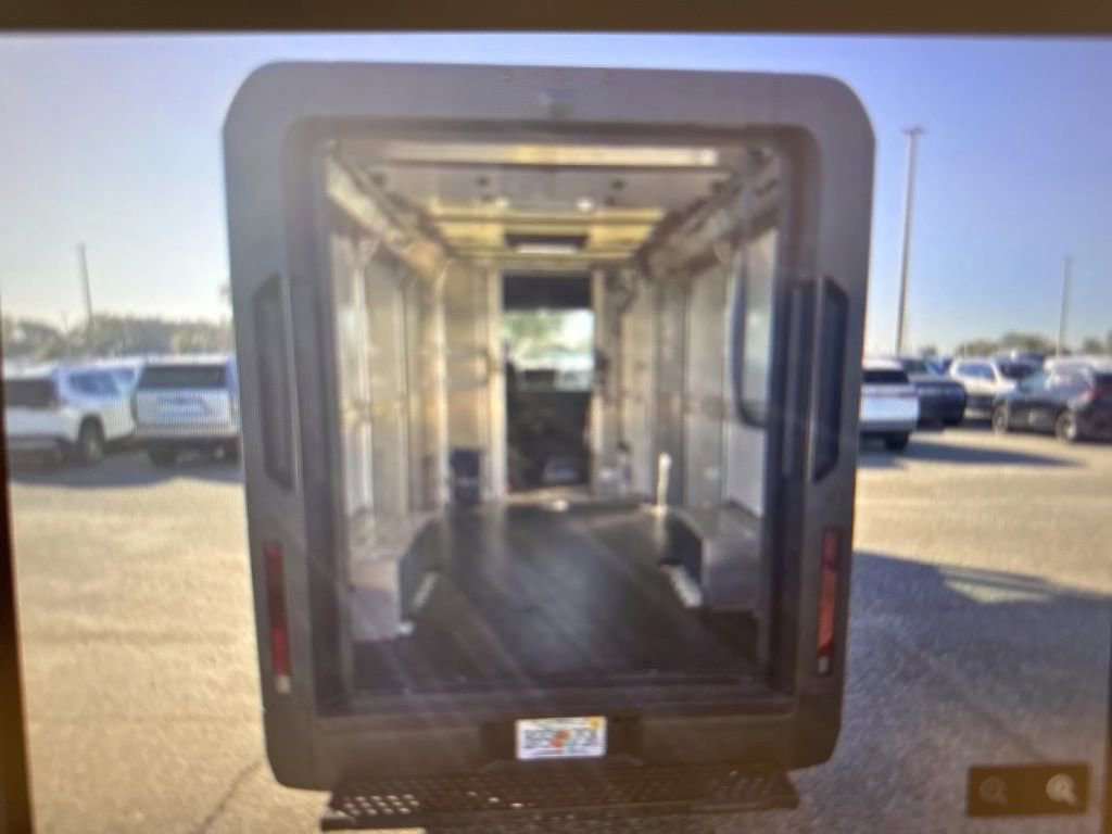 Used 2024 Chevrolet Brightdrop 600 w/ Battery Pack, Max Range AWD/4WD video 2