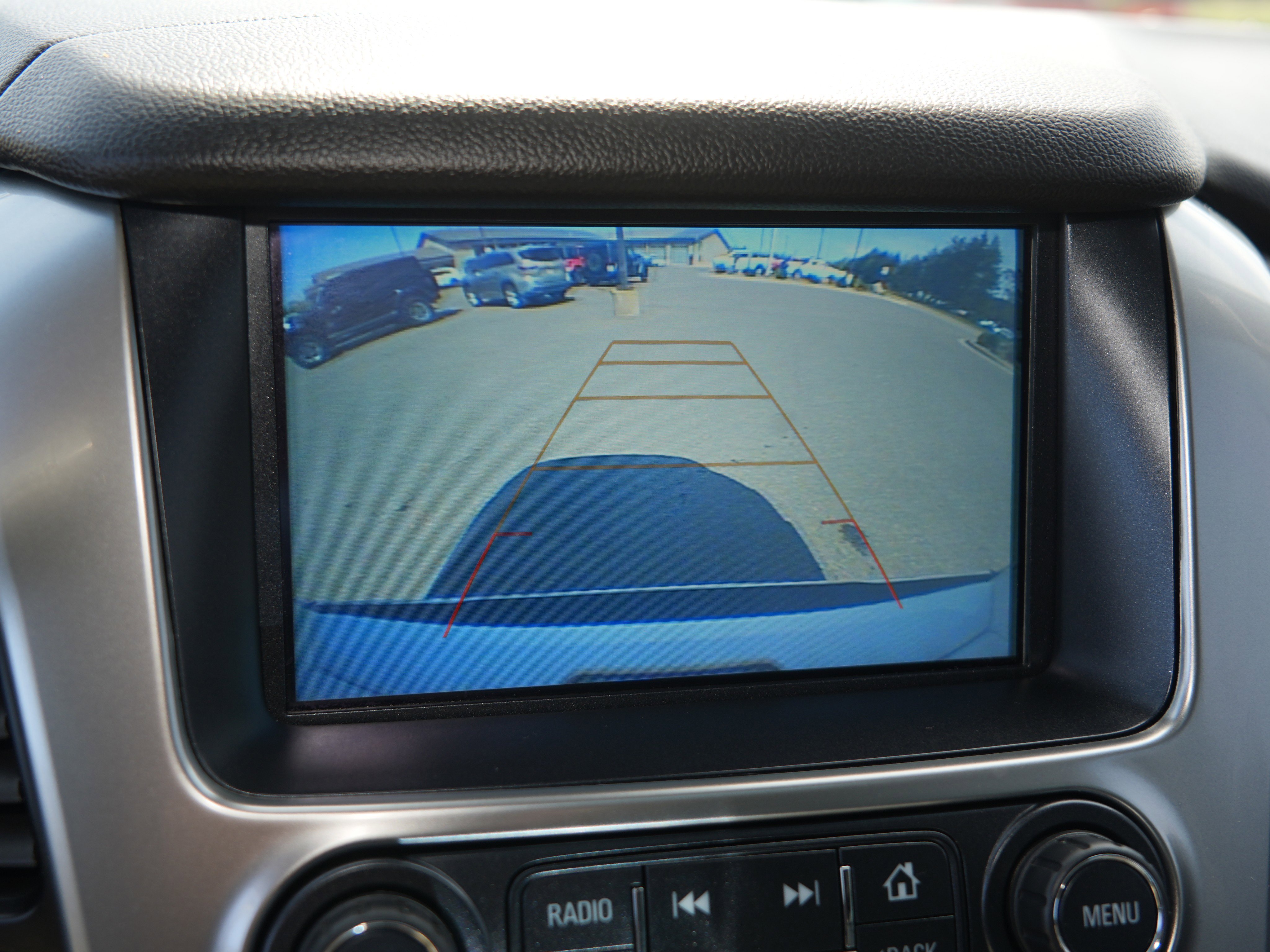 Used 2020 Chevrolet Suburban Premier AWD/4WD image 29