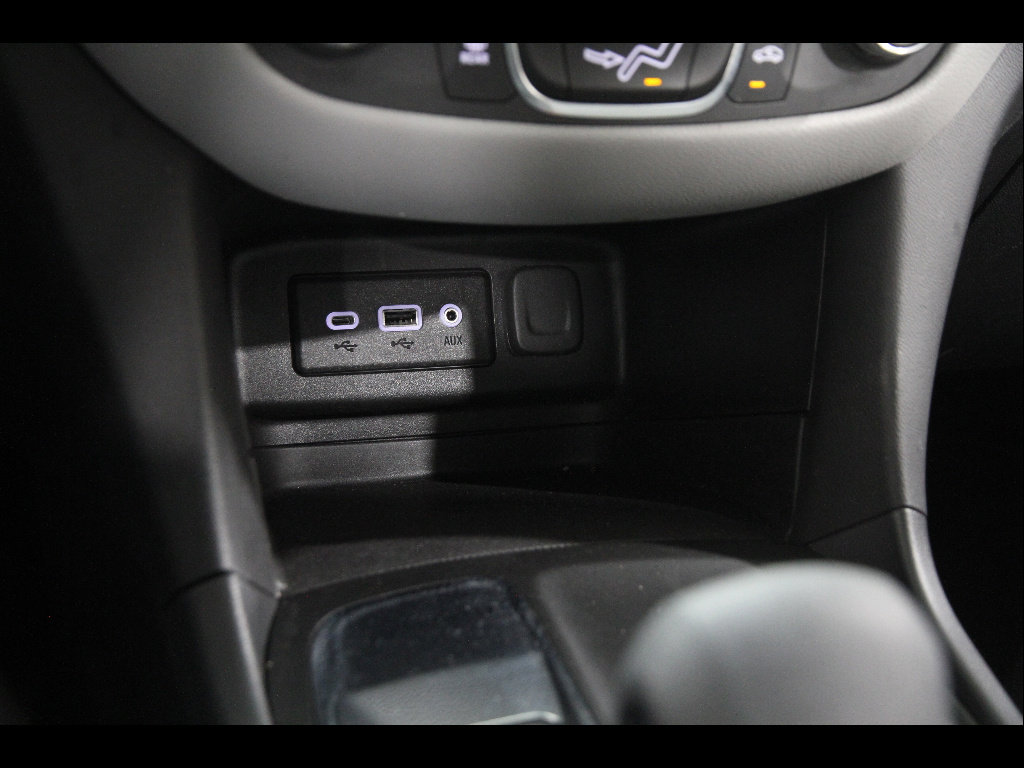 Used 2024 Chevrolet Equinox LS w/ LS Convenience Package image 14