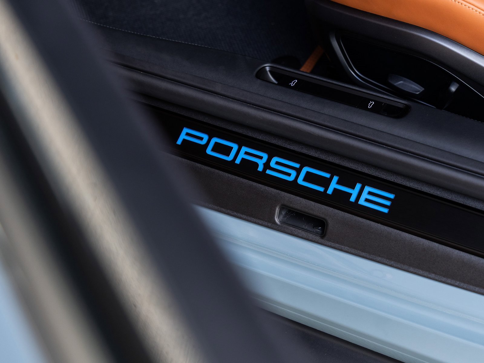 Certified 2024 Porsche 911 GT3 RS image 35