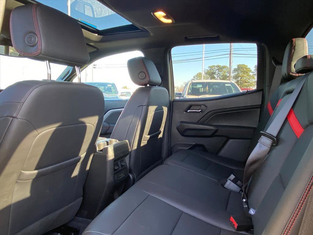 Used 2023 Chevrolet Colorado Z71 w/ Z71 Convenience Package 2 image 23