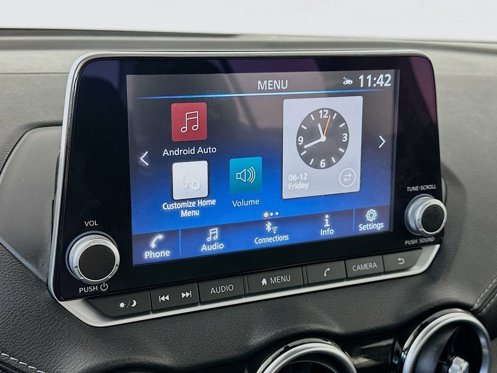 Used 2025 Nissan Sentra SV FWD image 19