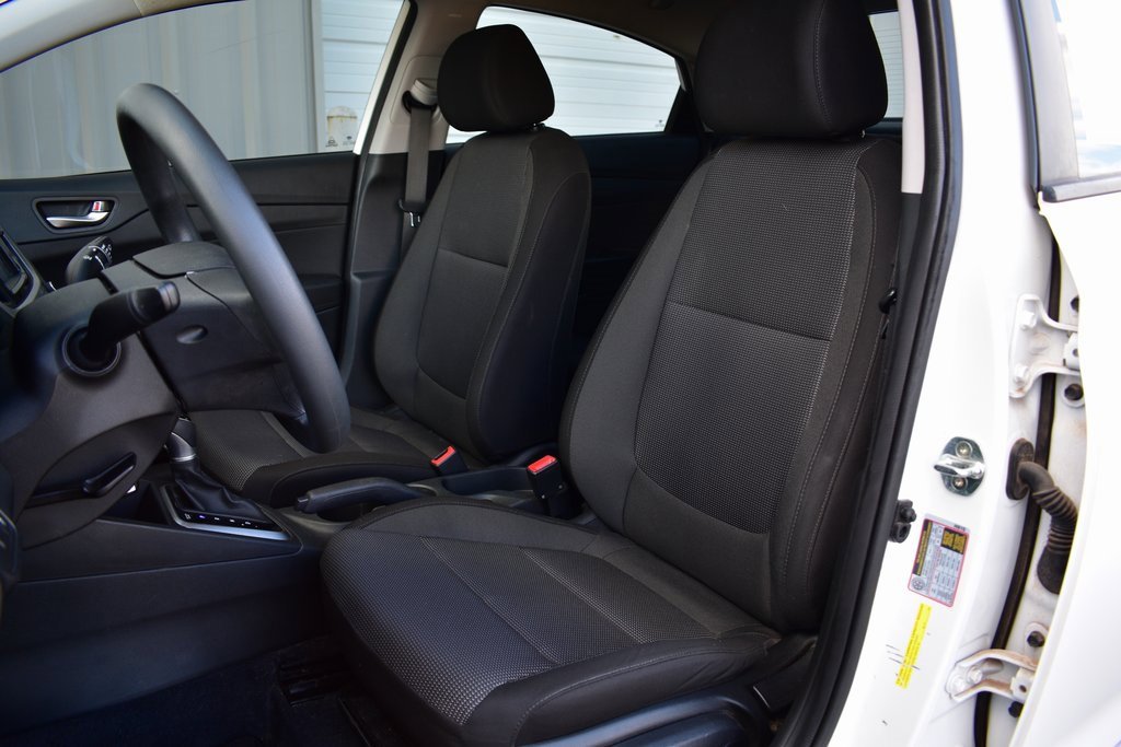 Used 2020 Hyundai Accent SE image 15