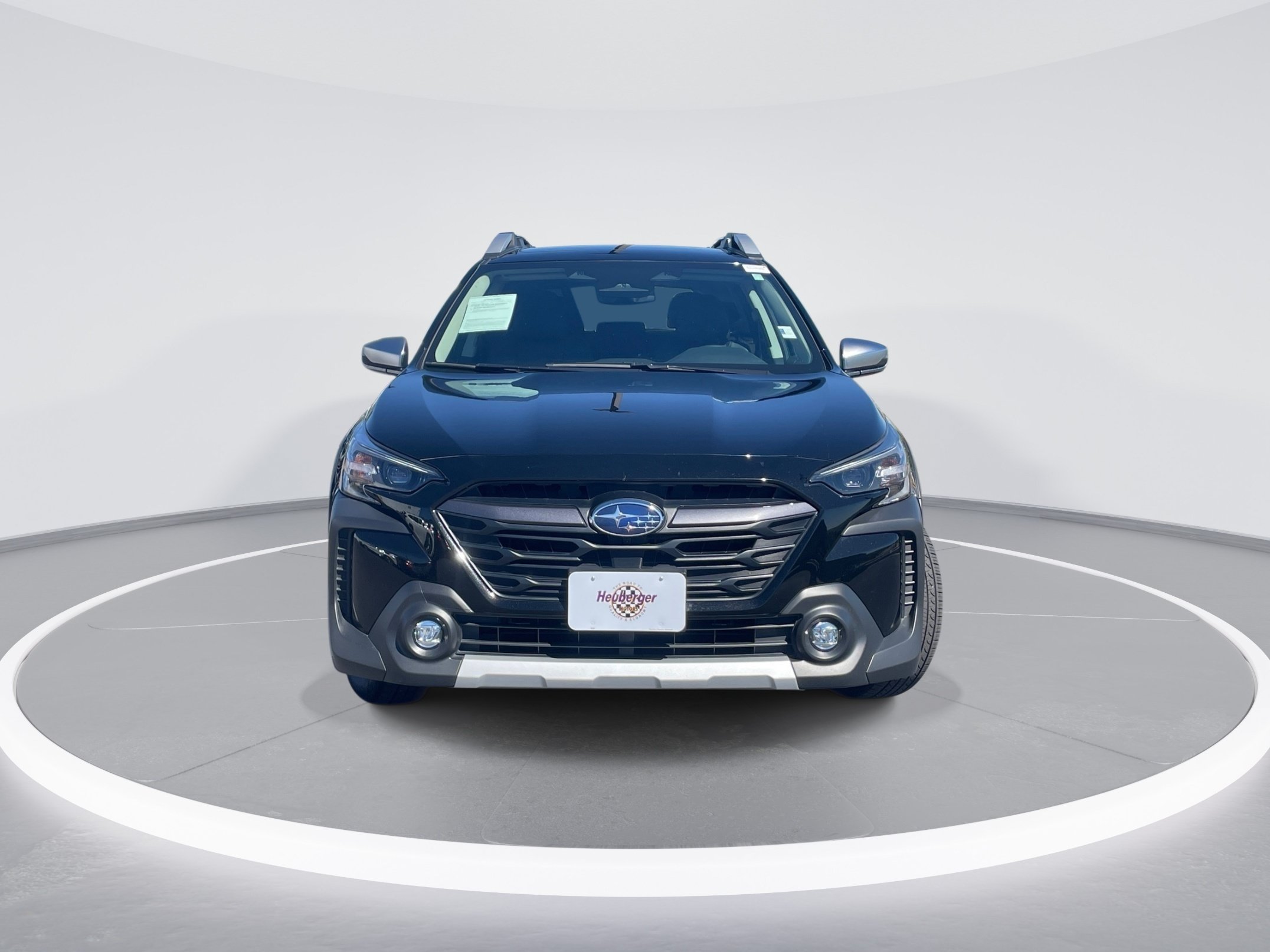 Used 2024 Subaru Outback Touring XT AWD/4WD image 2
