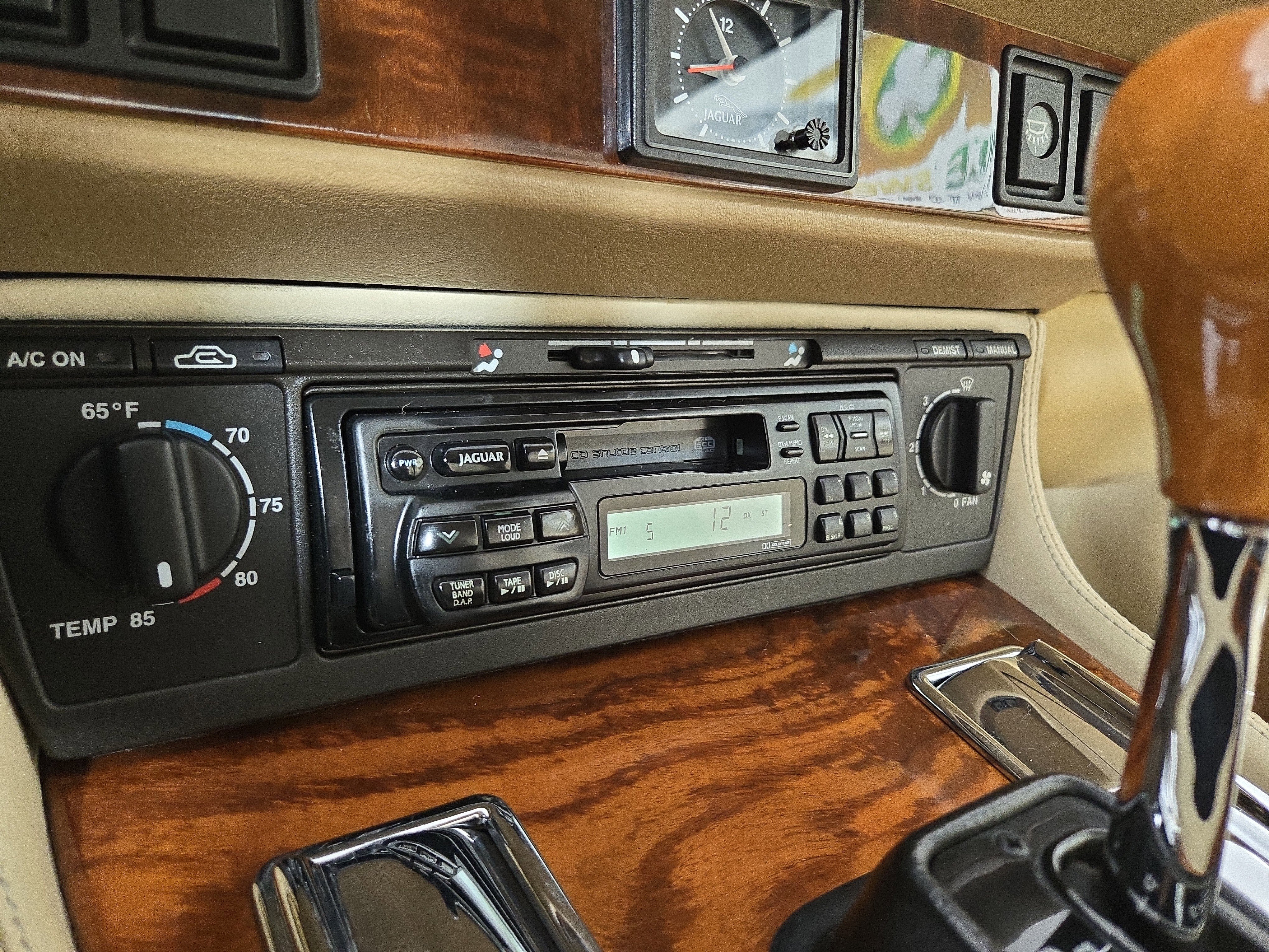 Used 1996 Jaguar XJS 4.0 Convertible image 20