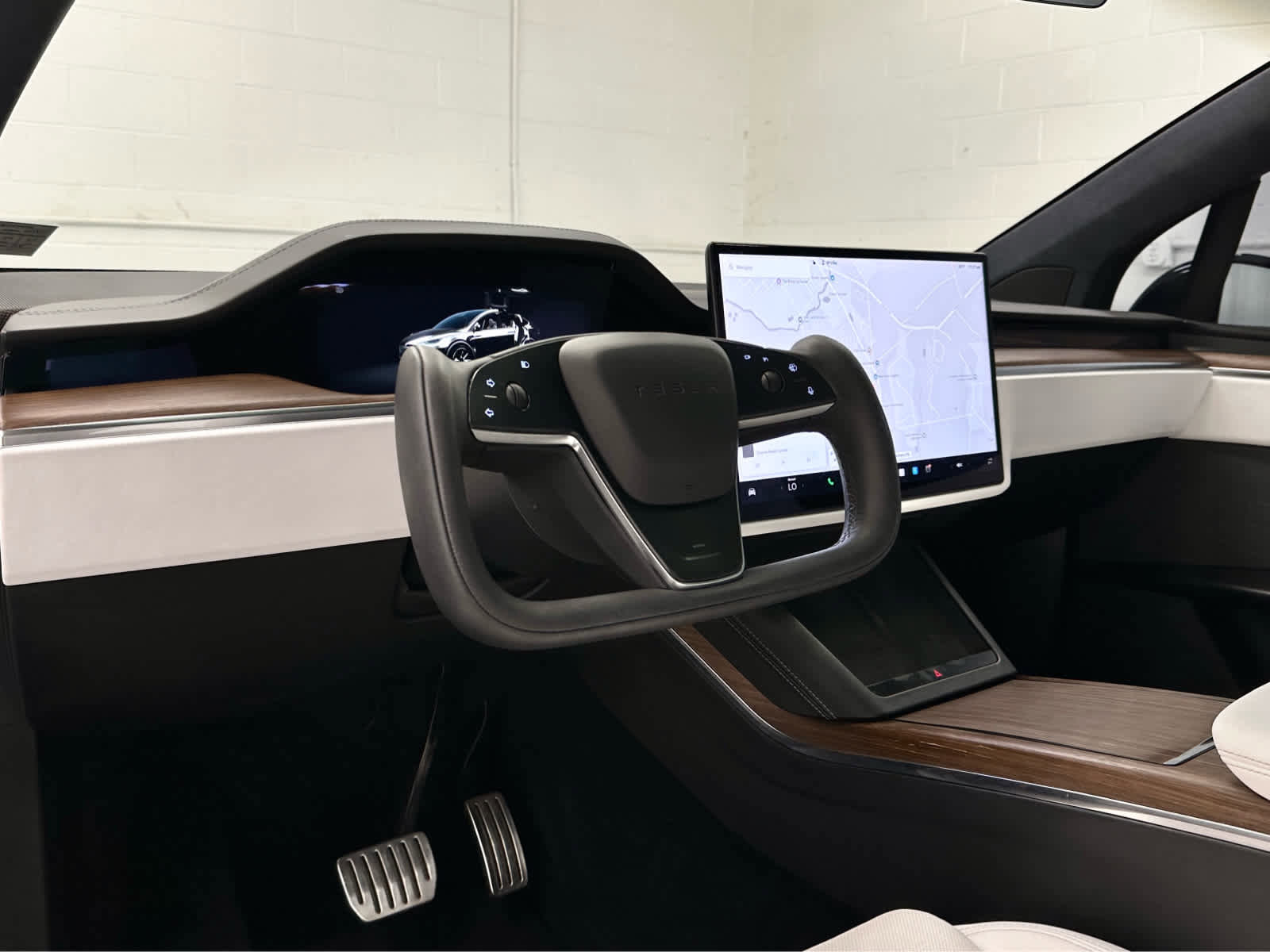 Used 2022 Tesla Model X AWD/4WD image 10