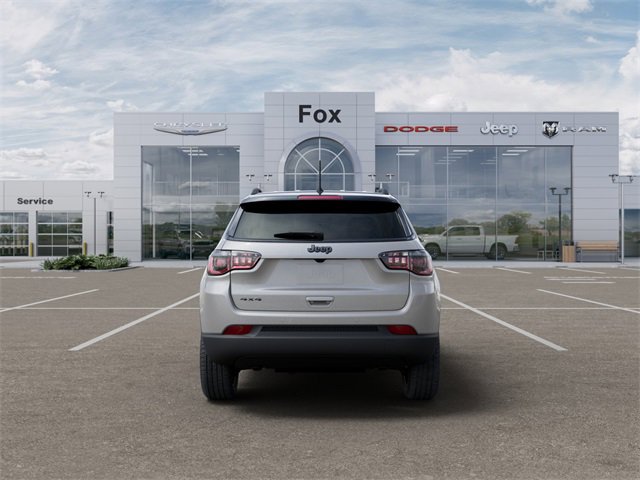 Used 2026 Jeep Compass Limited image 7