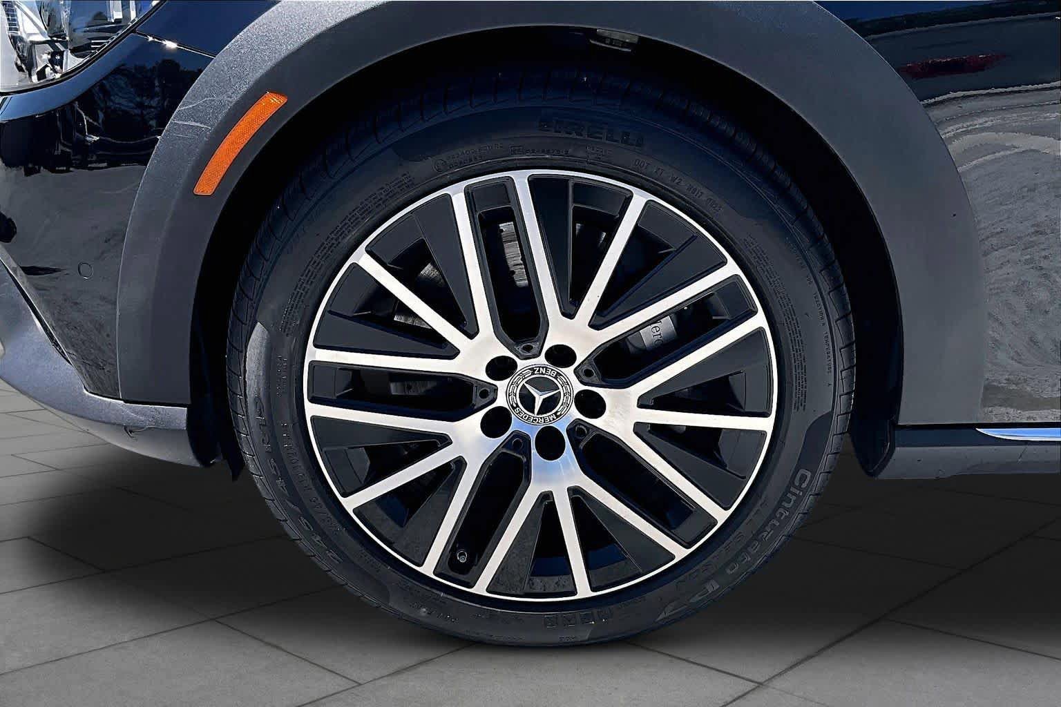 Used 2023 Mercedes-Benz E 450 4MATIC All-Terrain Wagon w/ Premium Package image 11