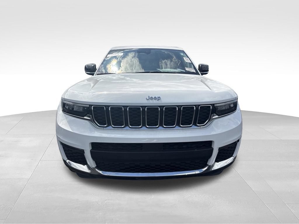 Certified 2023 Jeep Grand Cherokee L Limited AWD/4WD image 10