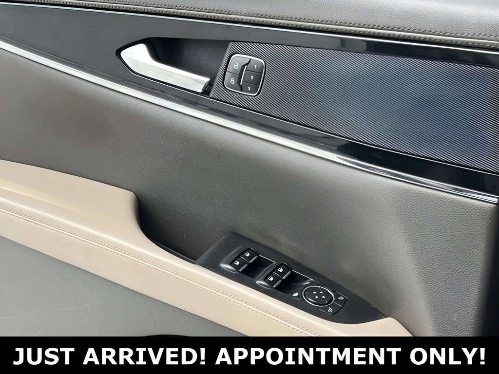 Used 2022 Lincoln Nautilus Reserve FWD image 27