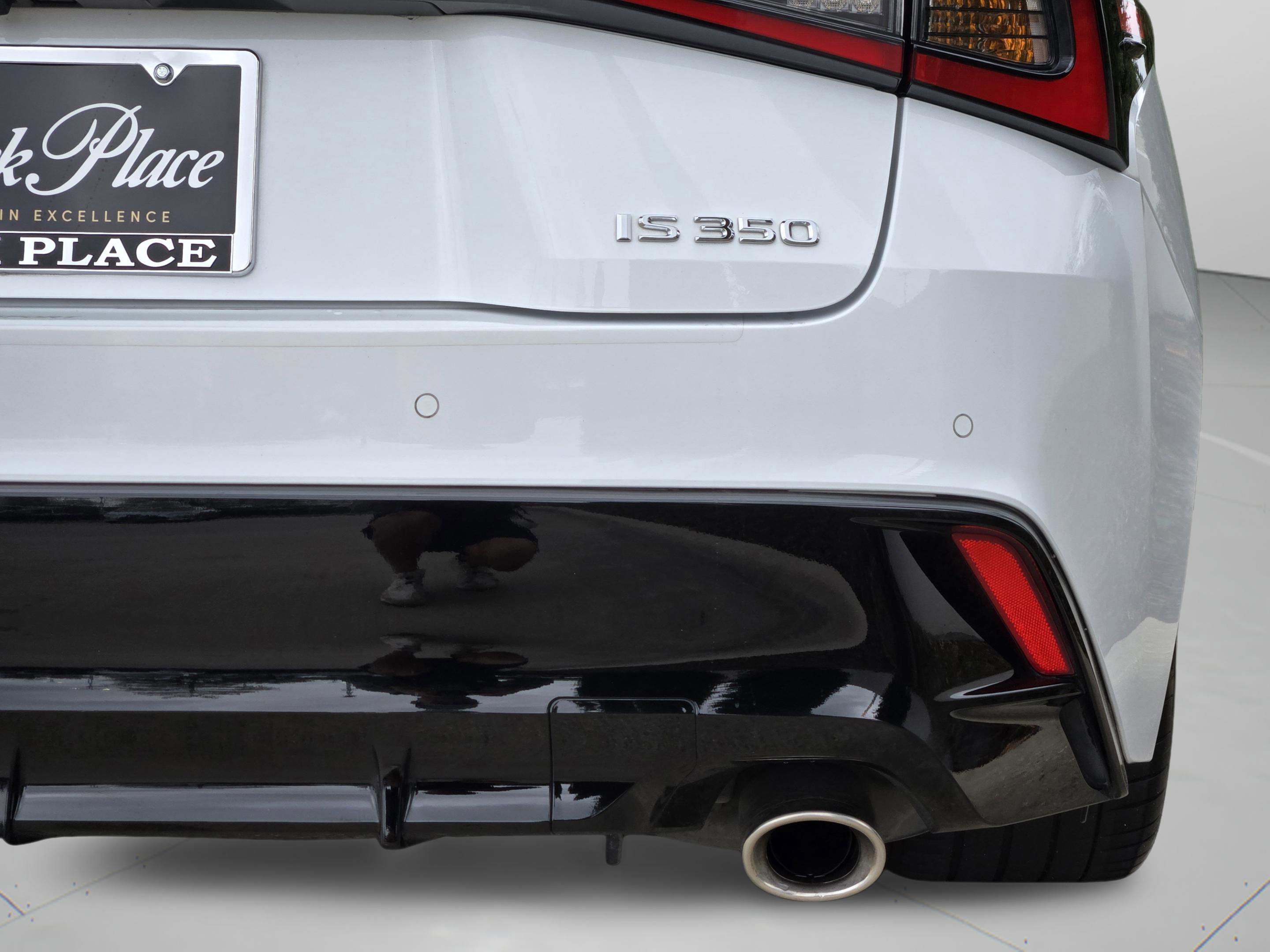 Used 2021 Lexus IS 350 F Sport w/ Navigation Package image 18