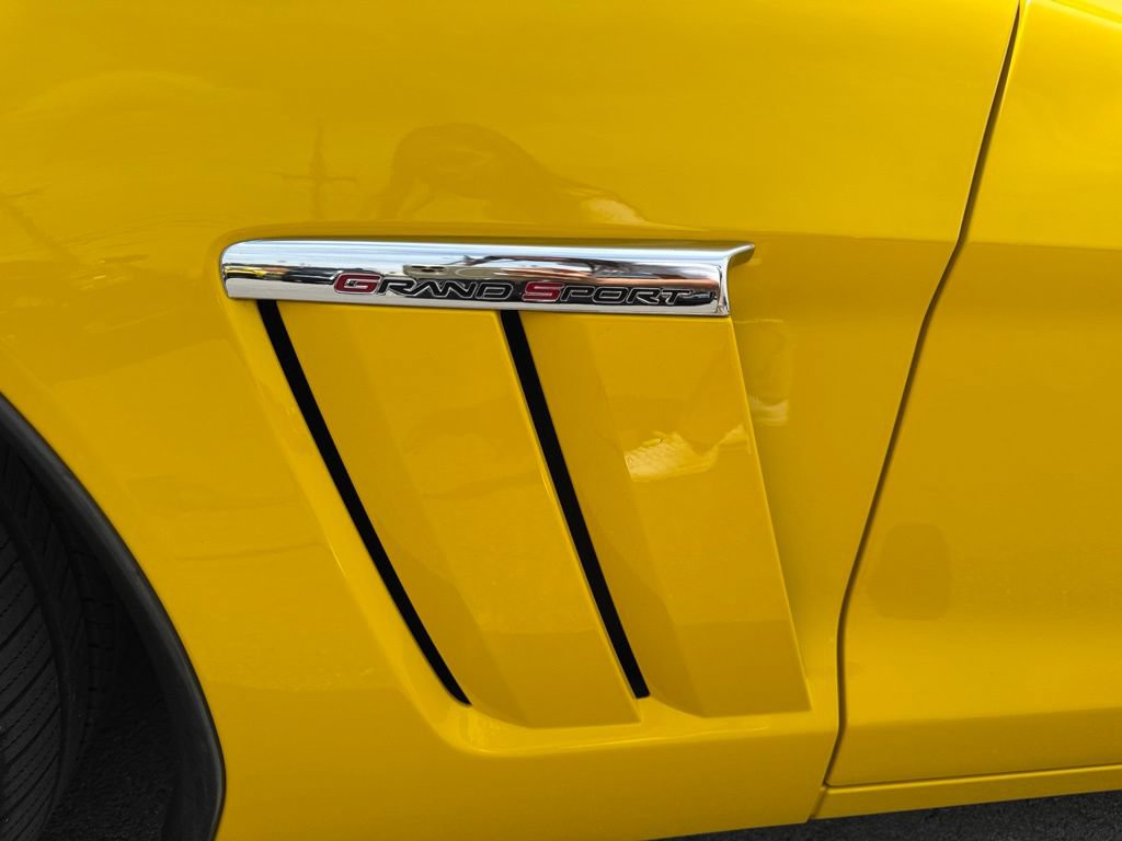Used 2011 Chevrolet Corvette Grand Sport w/ Preferred Equipment Group RWD image 28