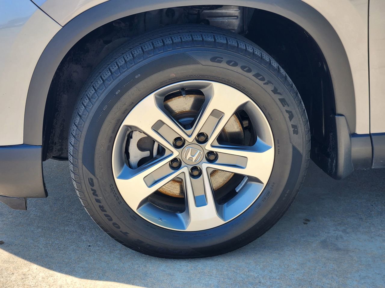 Used 2025 Honda Pilot Sport image 11