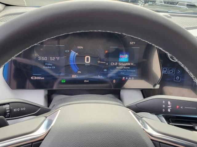 New 2026 Chevrolet Equinox EV LT image 21