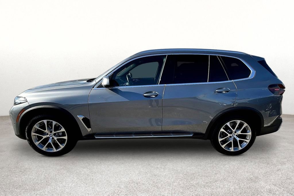 Used 2025 BMW X5 xDrive40i AWD/4WD image 45