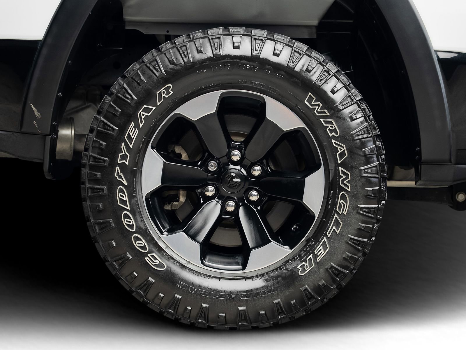 Used 2020 RAM 1500 Rebel w/ Rebel Level 1 Equipment Group AWD/4WD image 35