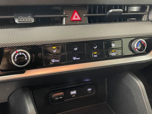 Certified 2025 Kia Sportage LX image 9
