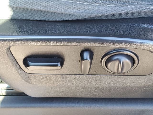 Used 2021 GMC Sierra 1500 SLE image 9