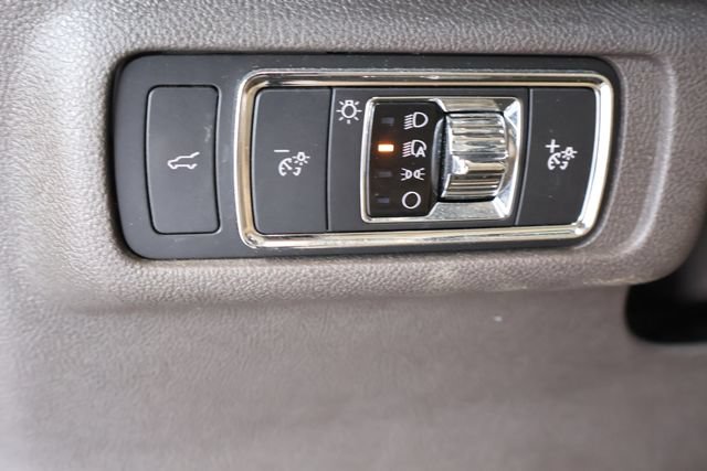 Used 2020 Lincoln Corsair FWD w/ Equipment Group 101A image 23