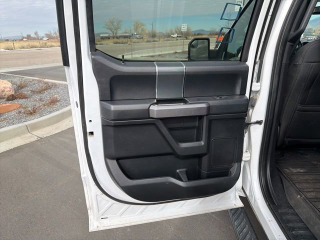 Used 2020 Ford F150 XLT w/ Equipment Group 302A Luxury AWD/4WD image 22
