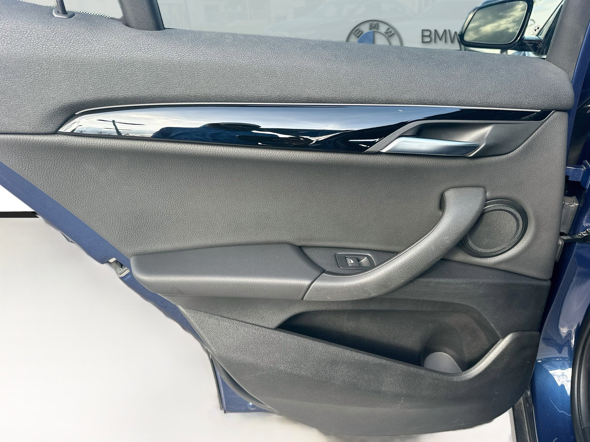 Used 2021 BMW X2 sDrive28i w/ Convenience Package FWD image 28