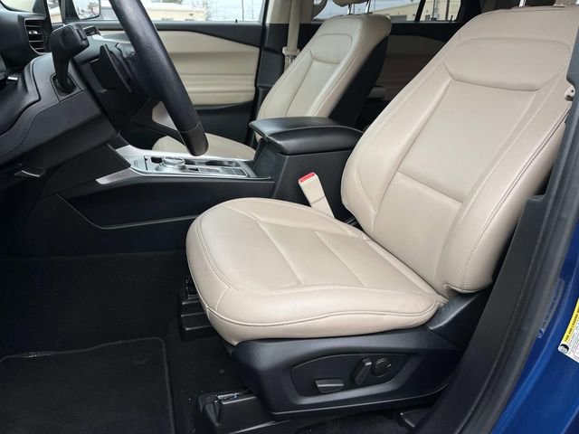 Used 2020 Ford Explorer XLT w/ Equipment Group 202A image 23