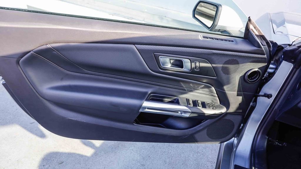 Used 2025 Ford Mustang Premium RWD image 25