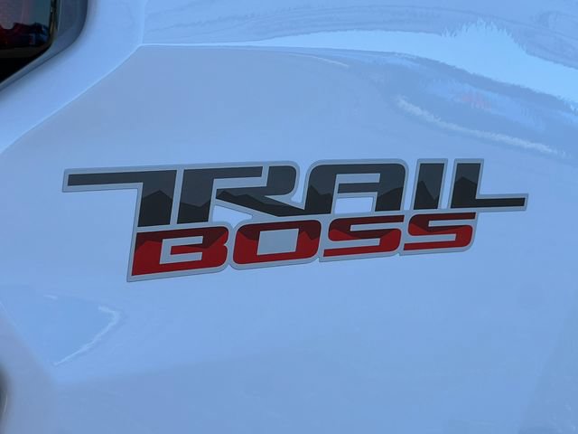 New 2026 Chevrolet Colorado Trail Boss AWD/4WD image 11