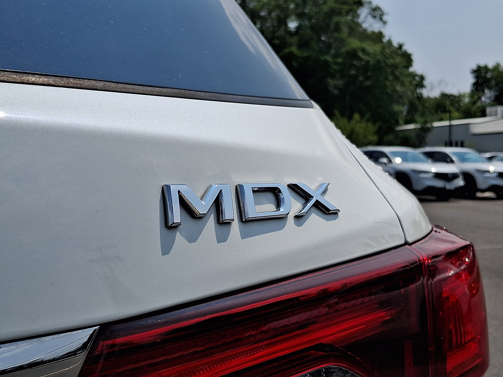 Certified 2018 Acura MDX SH-AWD image 30