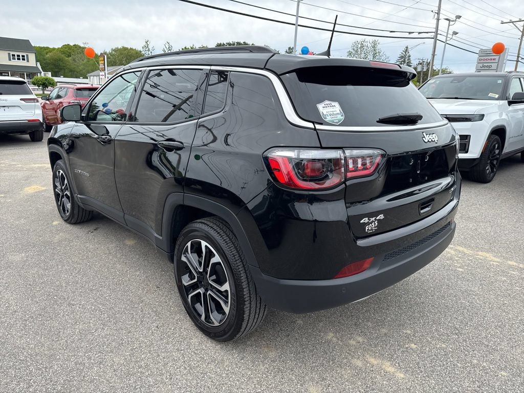 Certified 2023 Jeep Compass Limited w/ Sun and Sound Group AWD/4WD image 3