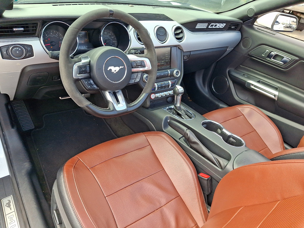 Used 2015 Ford Mustang Premium RWD image 18