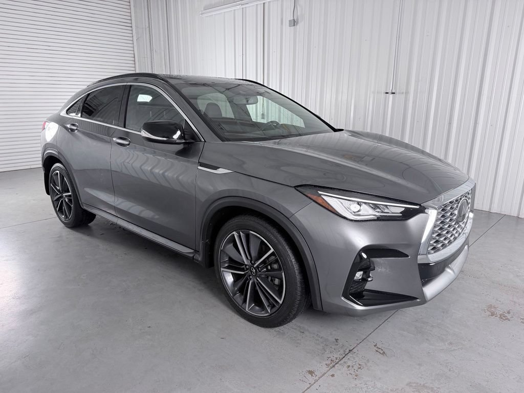 Certified 2023 INFINITI QX55 Luxe w/ Cargo Package AWD/4WD image 3